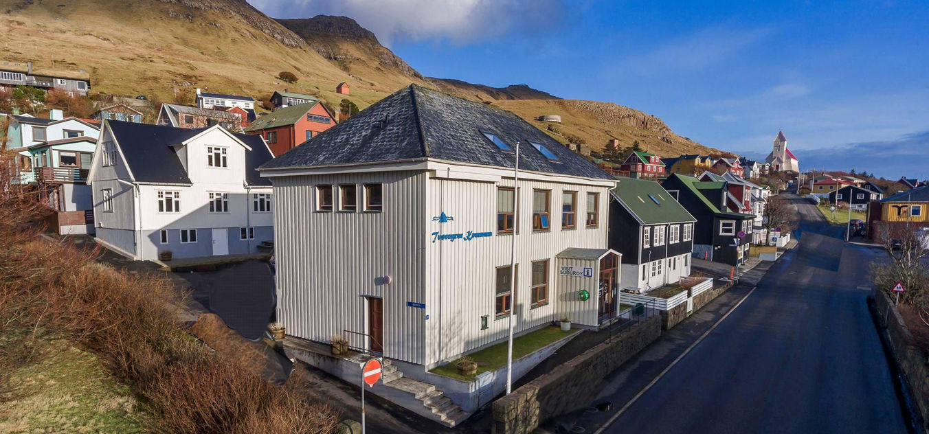 BÝRÁÐSFUNDUR MÁNADAGIN 31. MARS KL.17:00